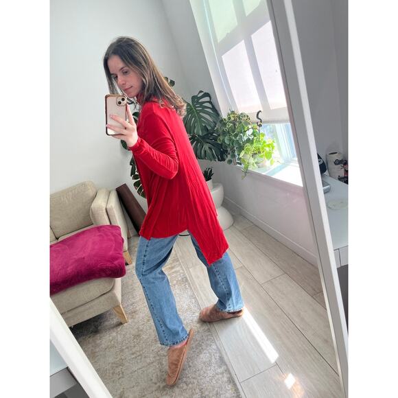 Free People Red Asymmetrical Cutout Sweater Size Medium - Picture 4 of 9